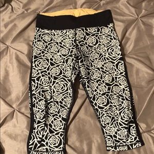 Lululemon athletica crop leggings